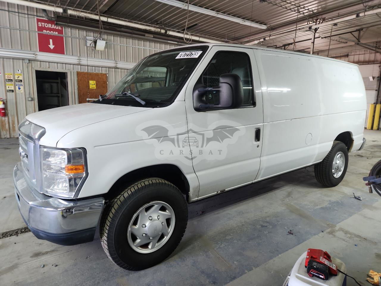 Ford Econoline E350 SUPER DUTY VAN 5.4L  8 2014