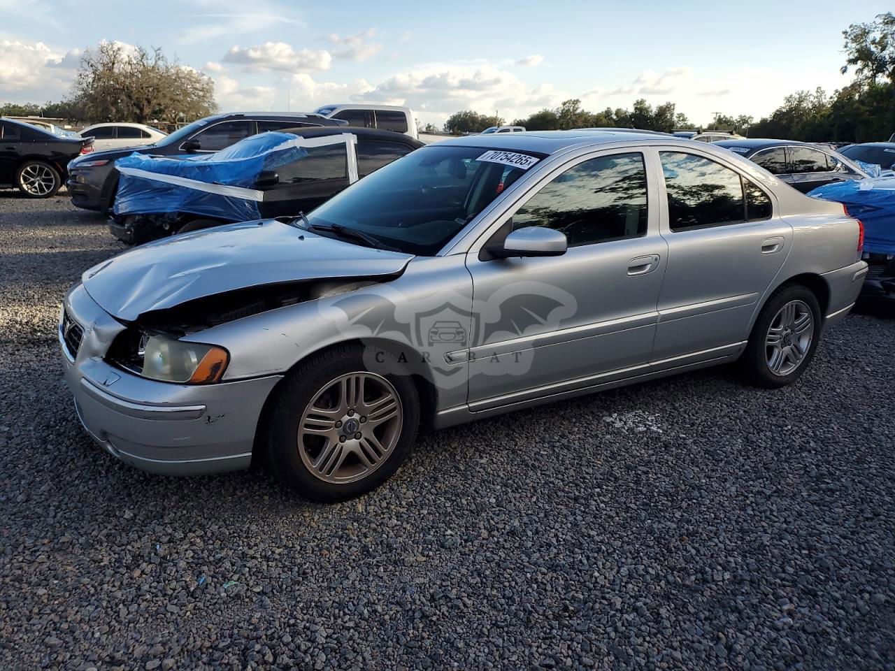 Volvo S60 2.5T 2.5L  5 2006