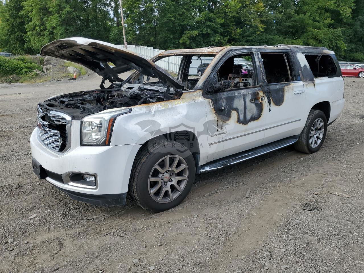 GMC Yukon DENALI 6.2L  8 2020