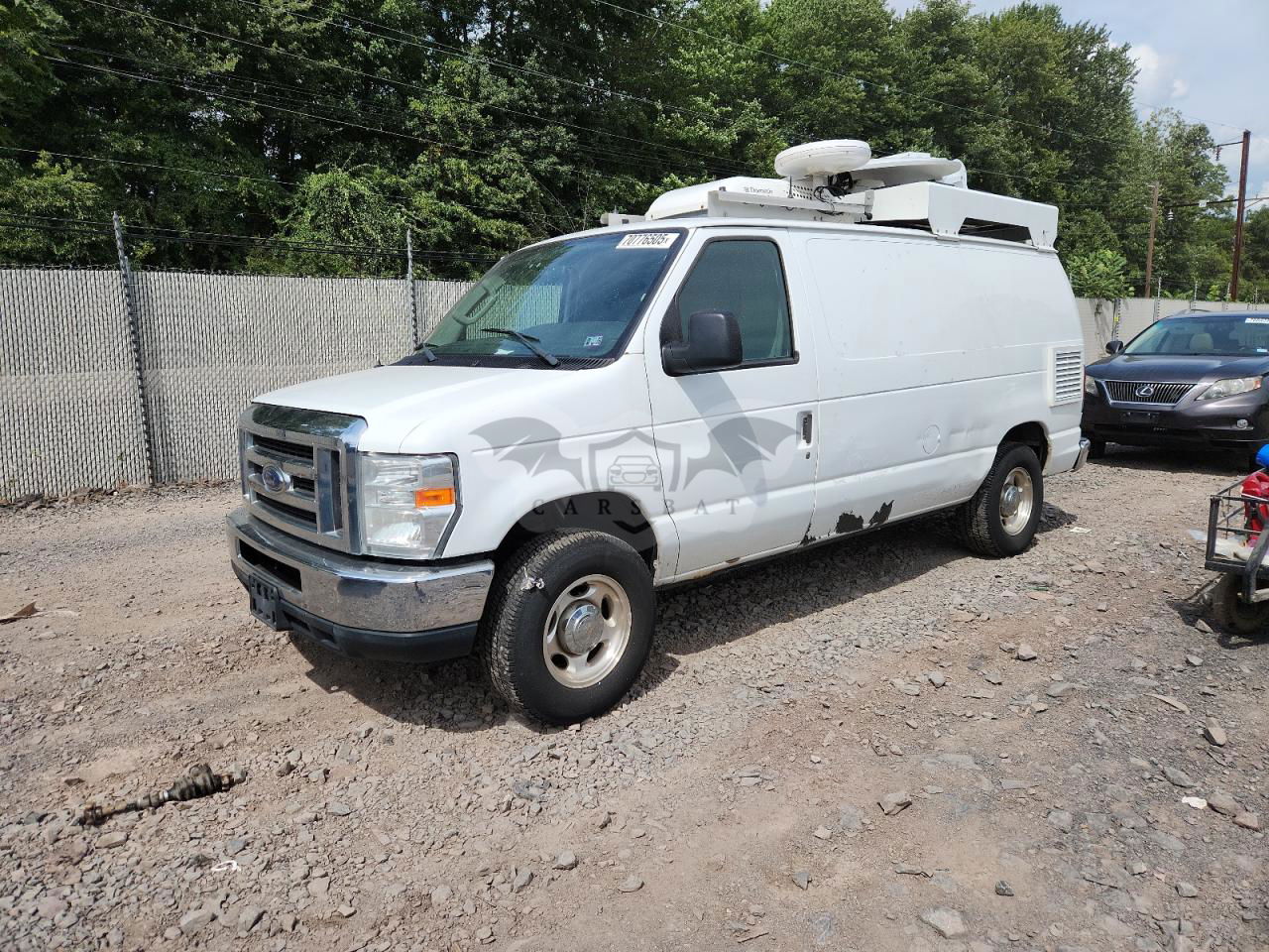 Ford Econoline E350 SUPER DUTY VAN 5.4L  8 2013