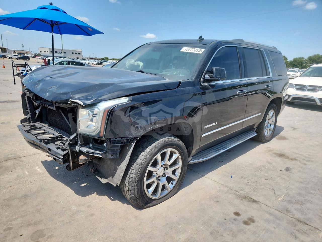GMC Yukon DENALI 6.2L  8 2015