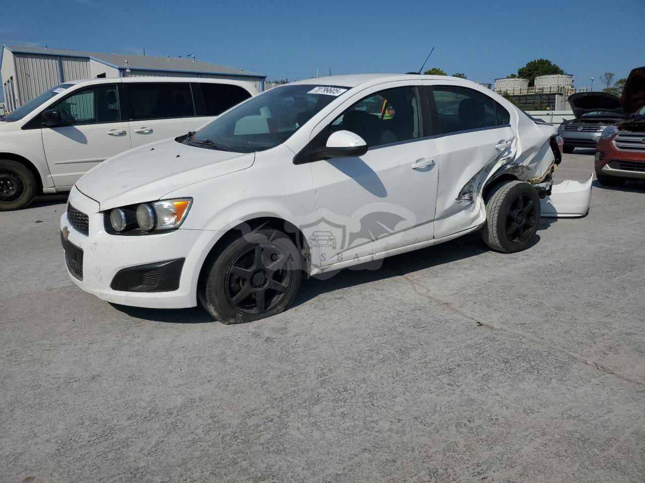 Chevrolet Aveo (Sonic) LT 1.8L  4 2015
