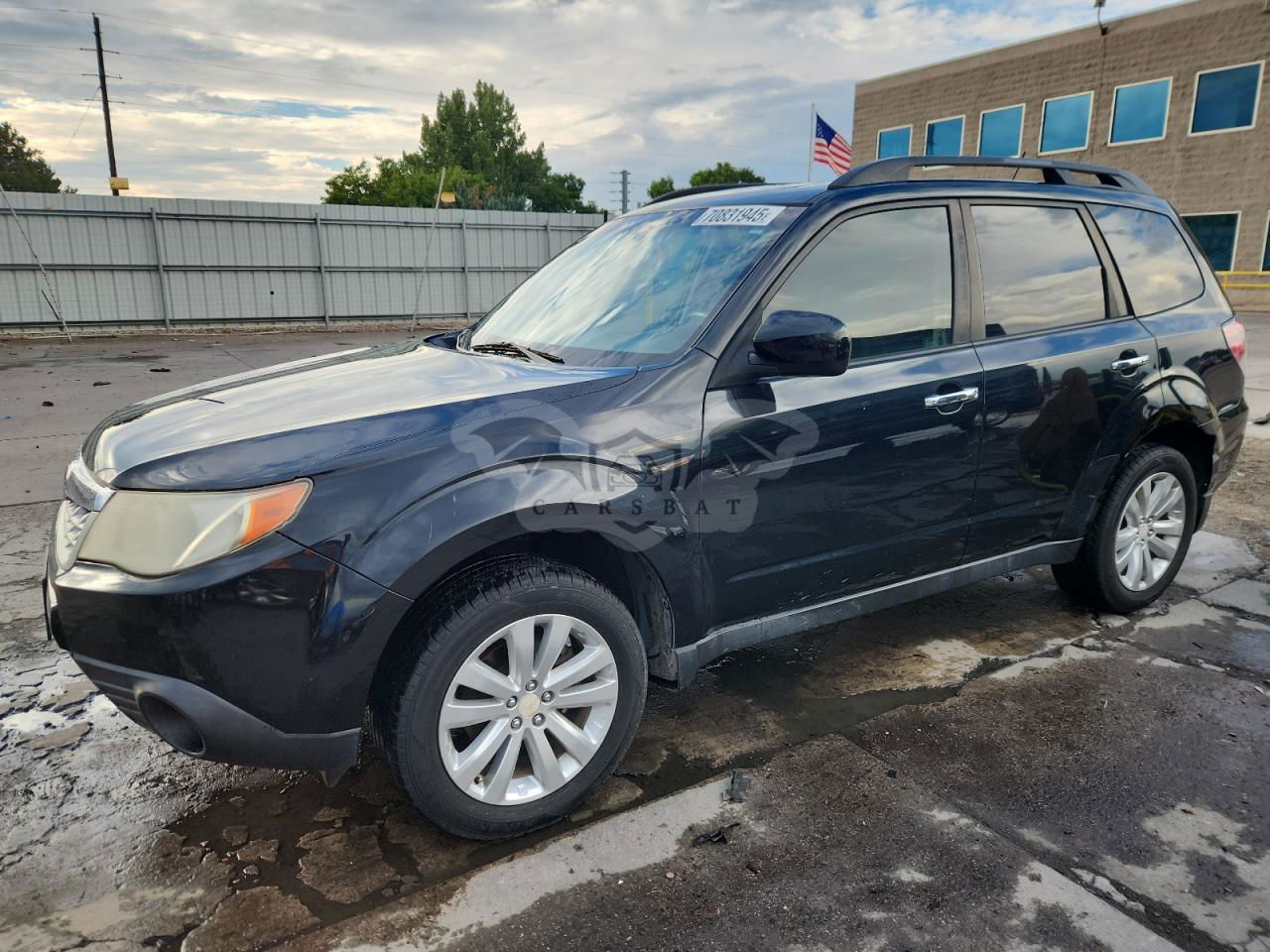 Subaru Forester LIMITED 2.5L  4 2012