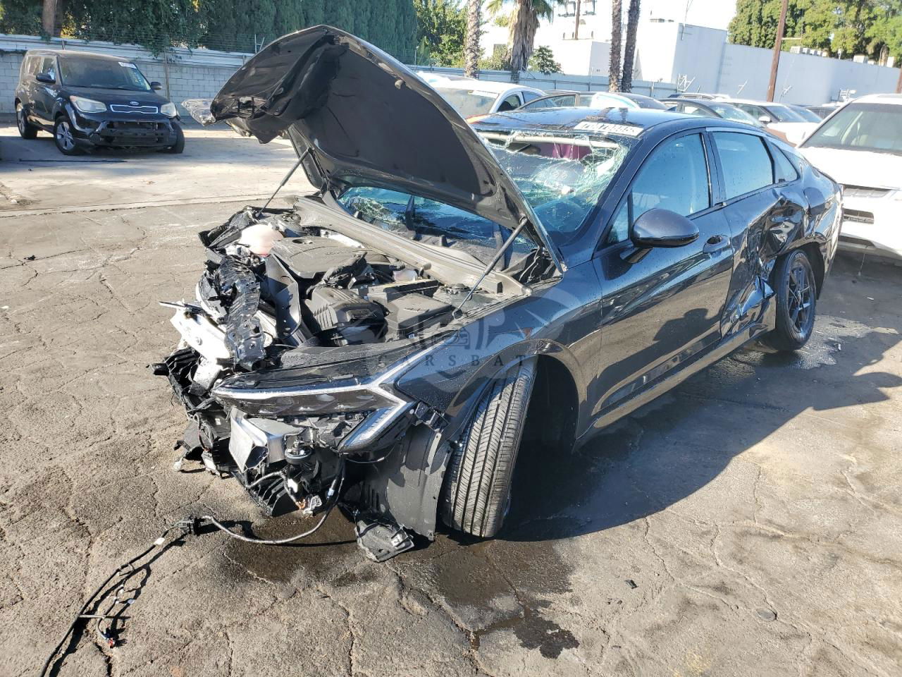 Kia K5 LXS 2.5L  4 2025