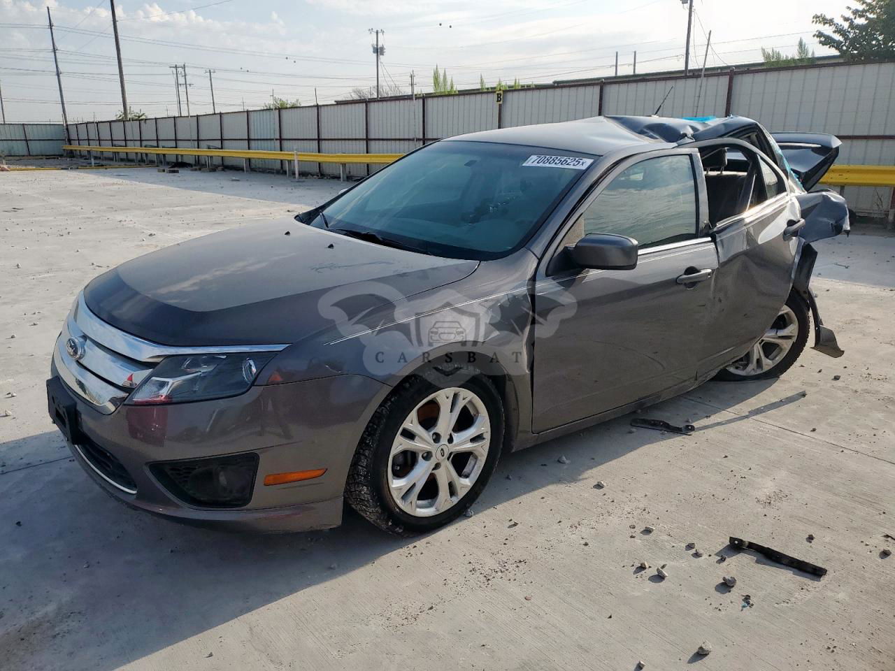 Ford Fusion SE 2.5L  4 2012