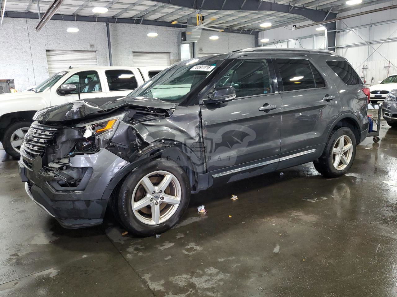 Ford Explorer XLT 3.5L  6 2016