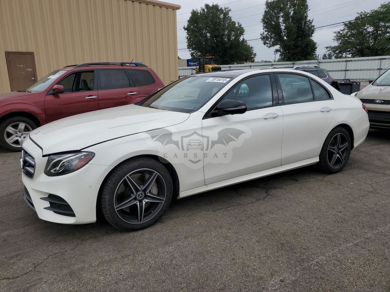 Mercedes-Benz E 300 4MATIC 2.0L  4 2019