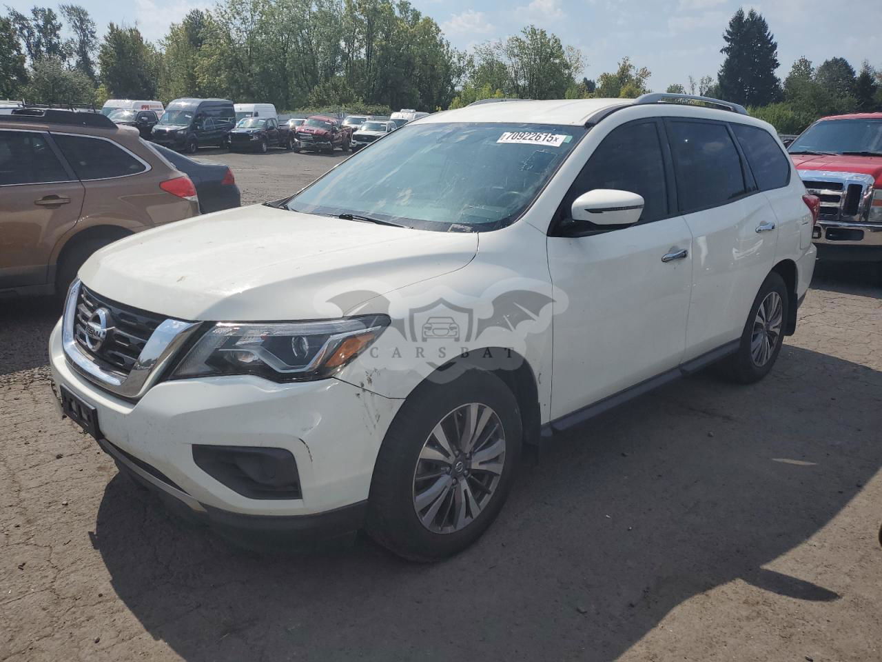 Nissan Pathfinder S 3.5L  6 2019