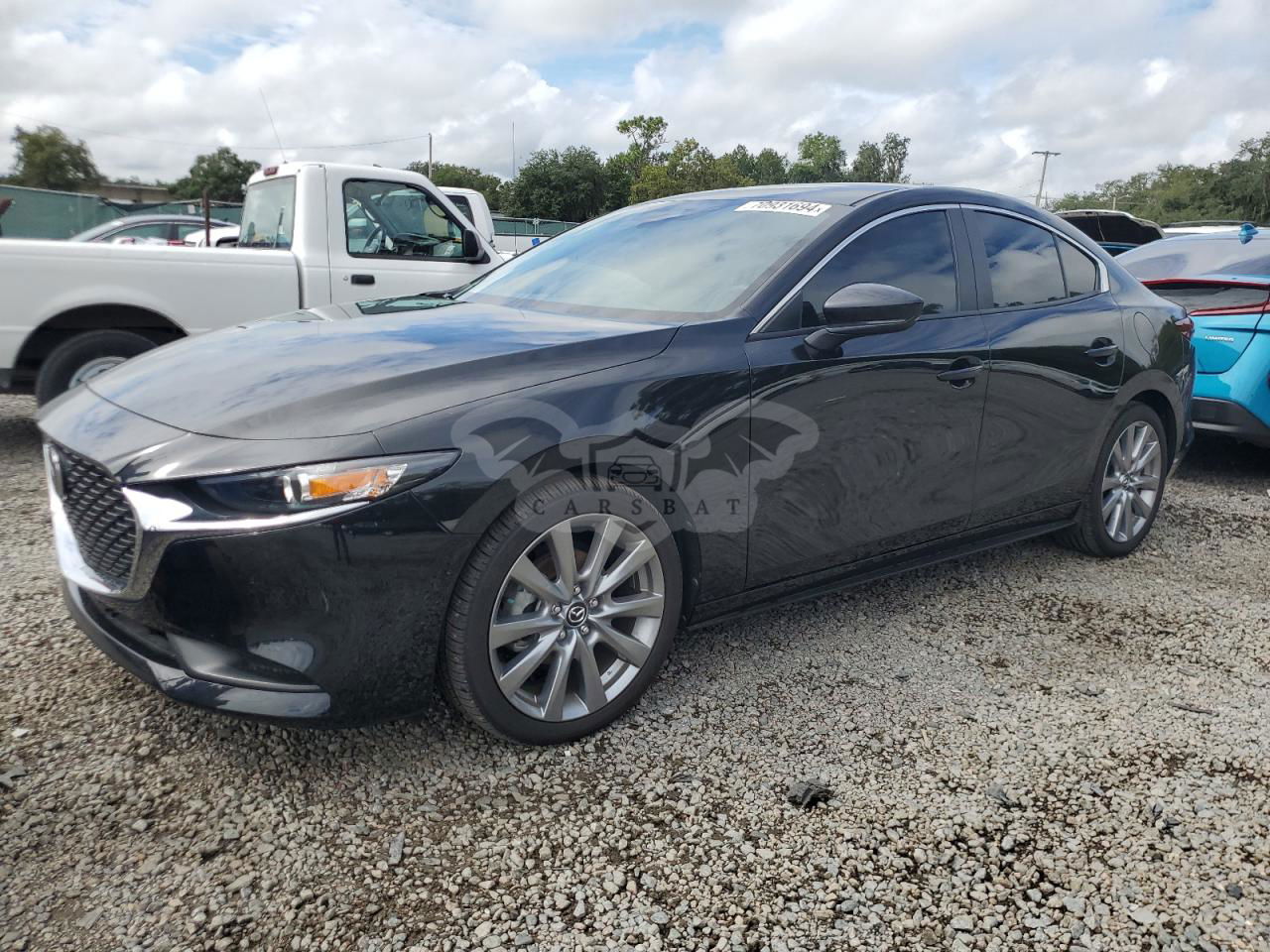 Mazda 3 SELECT 2.5L  4 2023