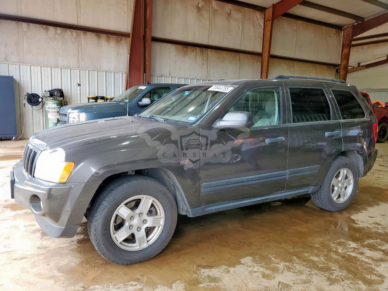 Jeep Grand Cherokee LAREDO 3.7L  6 2005