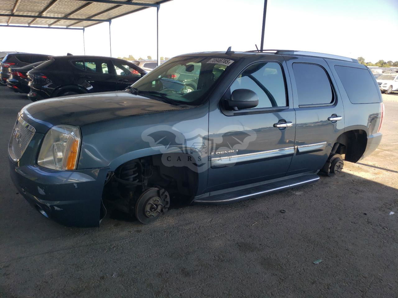 GMC Yukon DENALI 6.2L  8 2007