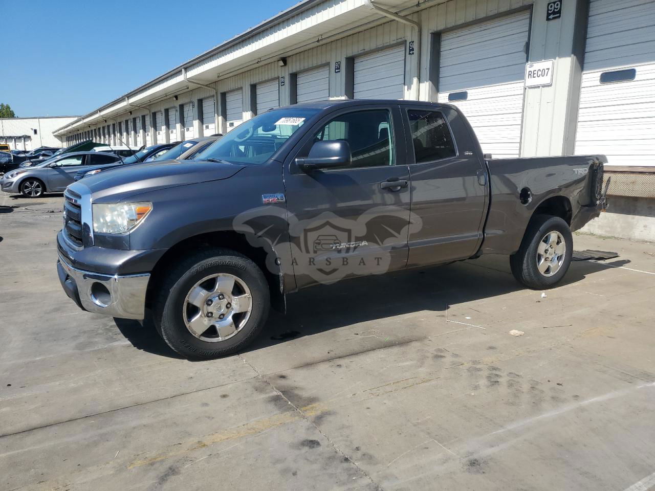Toyota Tundra DOUBLE CAB SR5 5.7L  8 2012