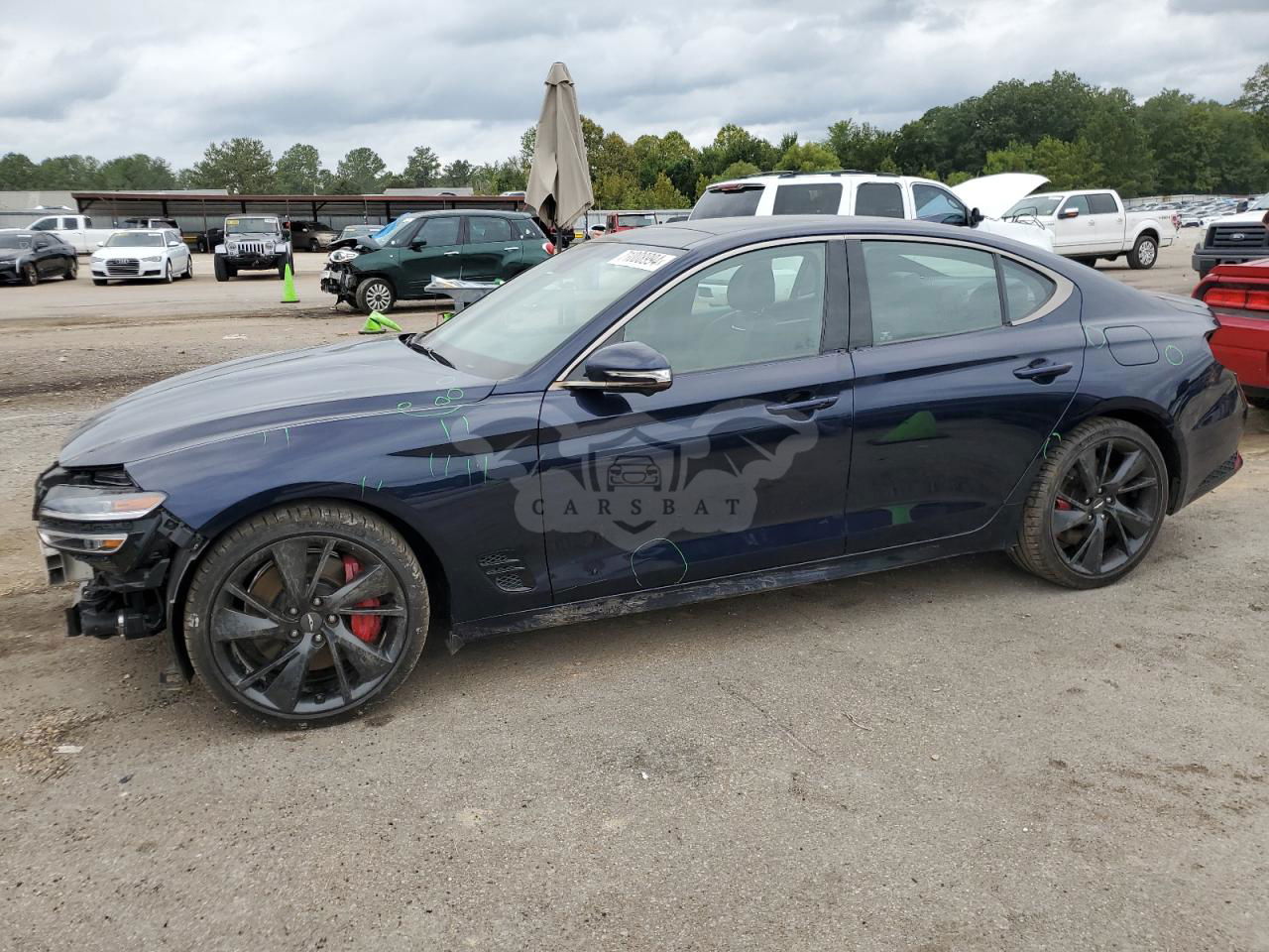 Genesis G70 BASE 3.3L  6 2023