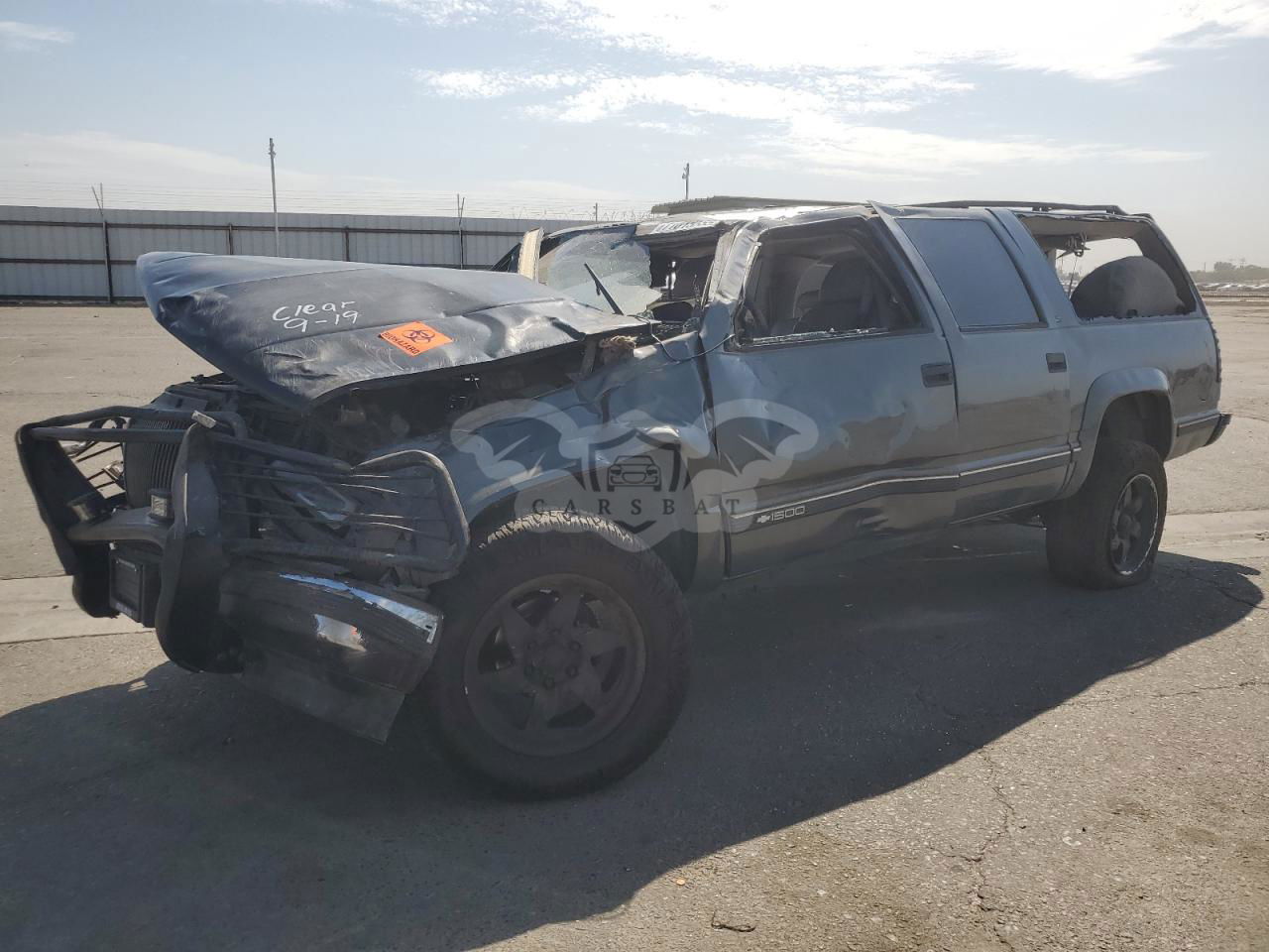 Chevrolet Suburban K1500 5.7L  8 1999