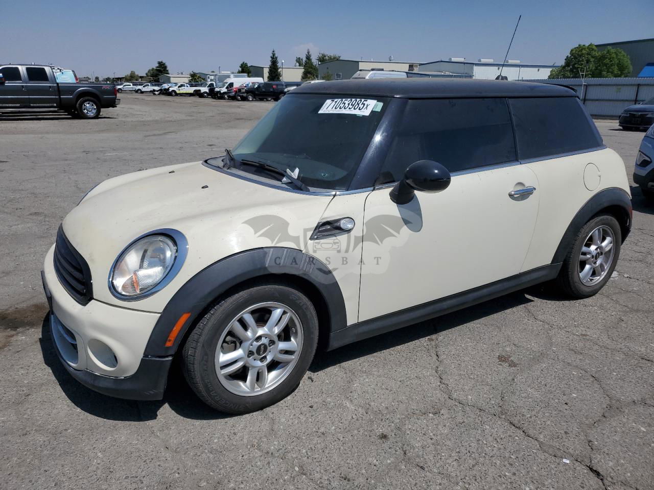 Mini Cooper 1.6L  4 2013
