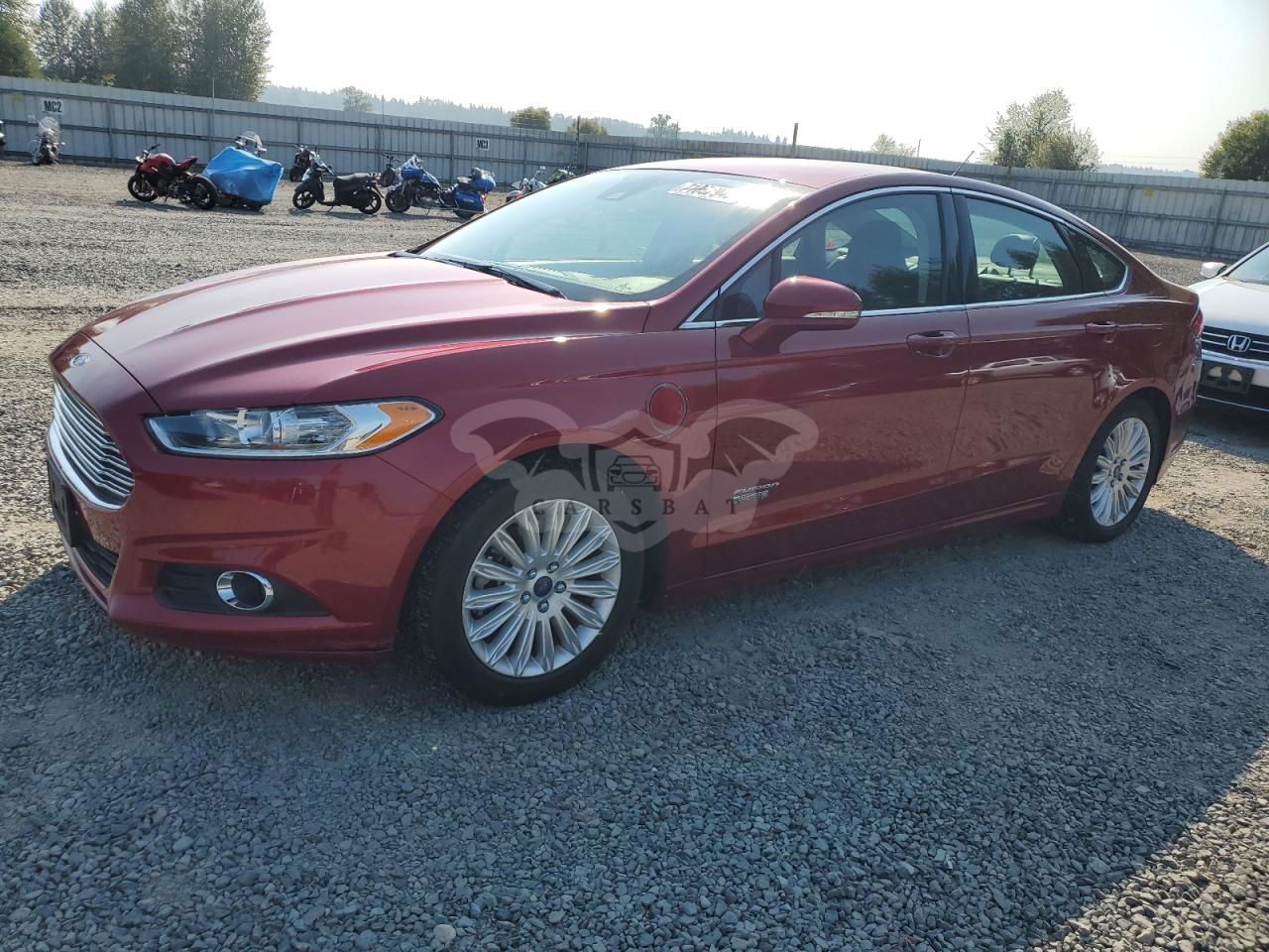 Ford Fusion SE PHEV 2.0L  4 2016