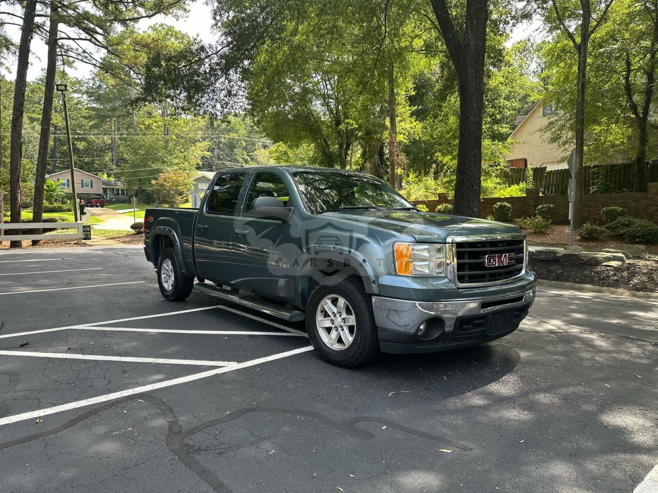 GMC Sierra K1500 SLE 5.3L  8 2011