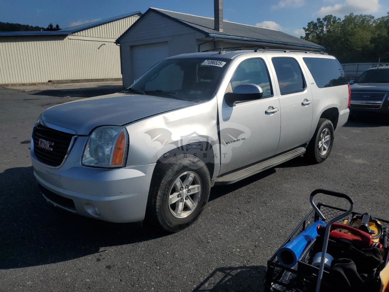 GMC Yukon K1500 SLT 5.3L  8 2014