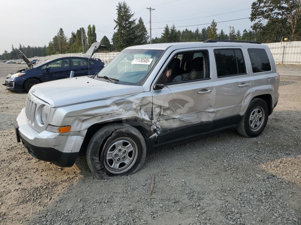 Jeep Patriot SPORT 2.0L  4 2013
