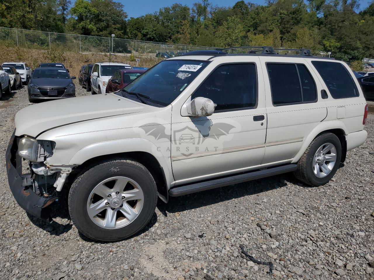 Nissan Pathfinder LE 3.5L  6 2003