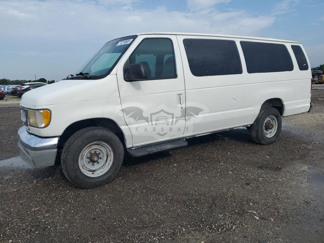 Ford Econoline E350 SUPER DUTY WAGON 5.4L  8 2000