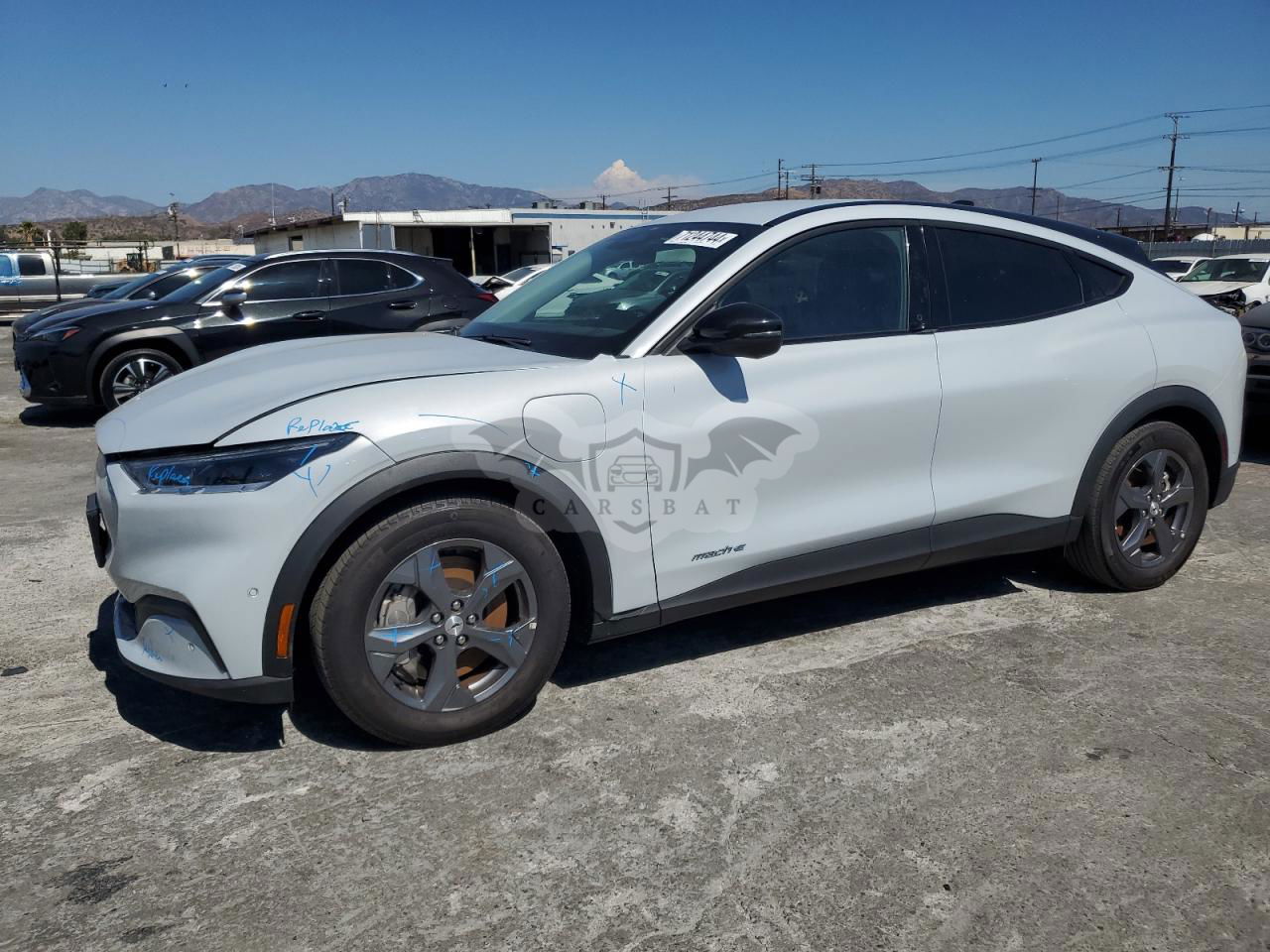Ford Mustang Mach-E SELECT 2023