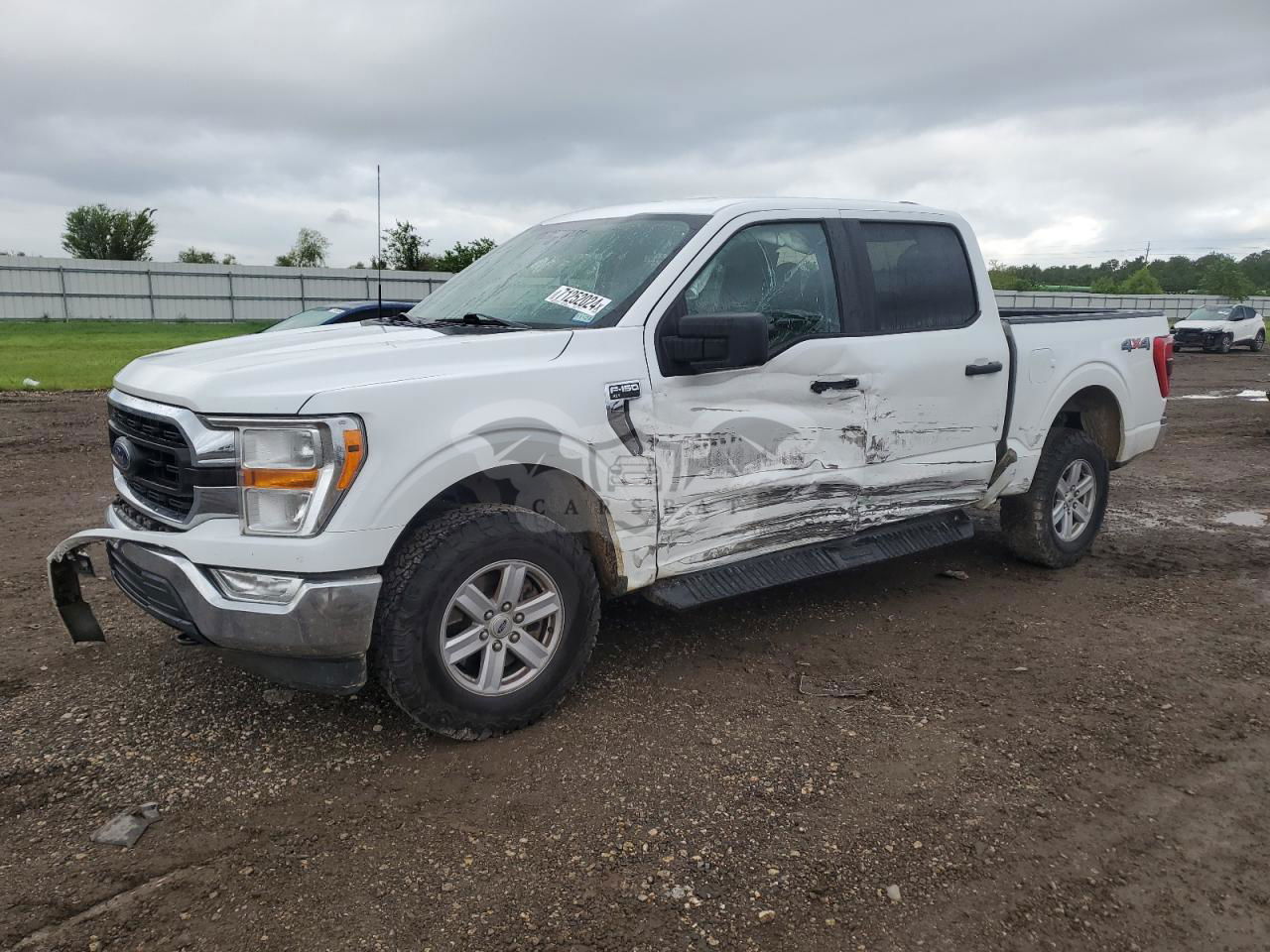 Ford F-150 SUPERCREW 5.0L  8 2021