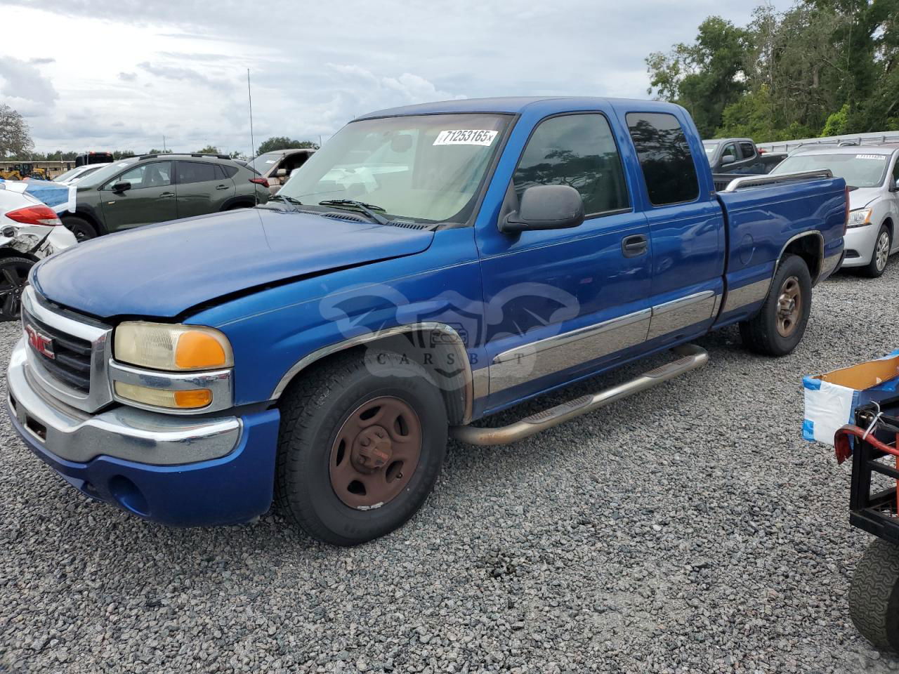 GMC Sierra C1500 4.8L  8 2003