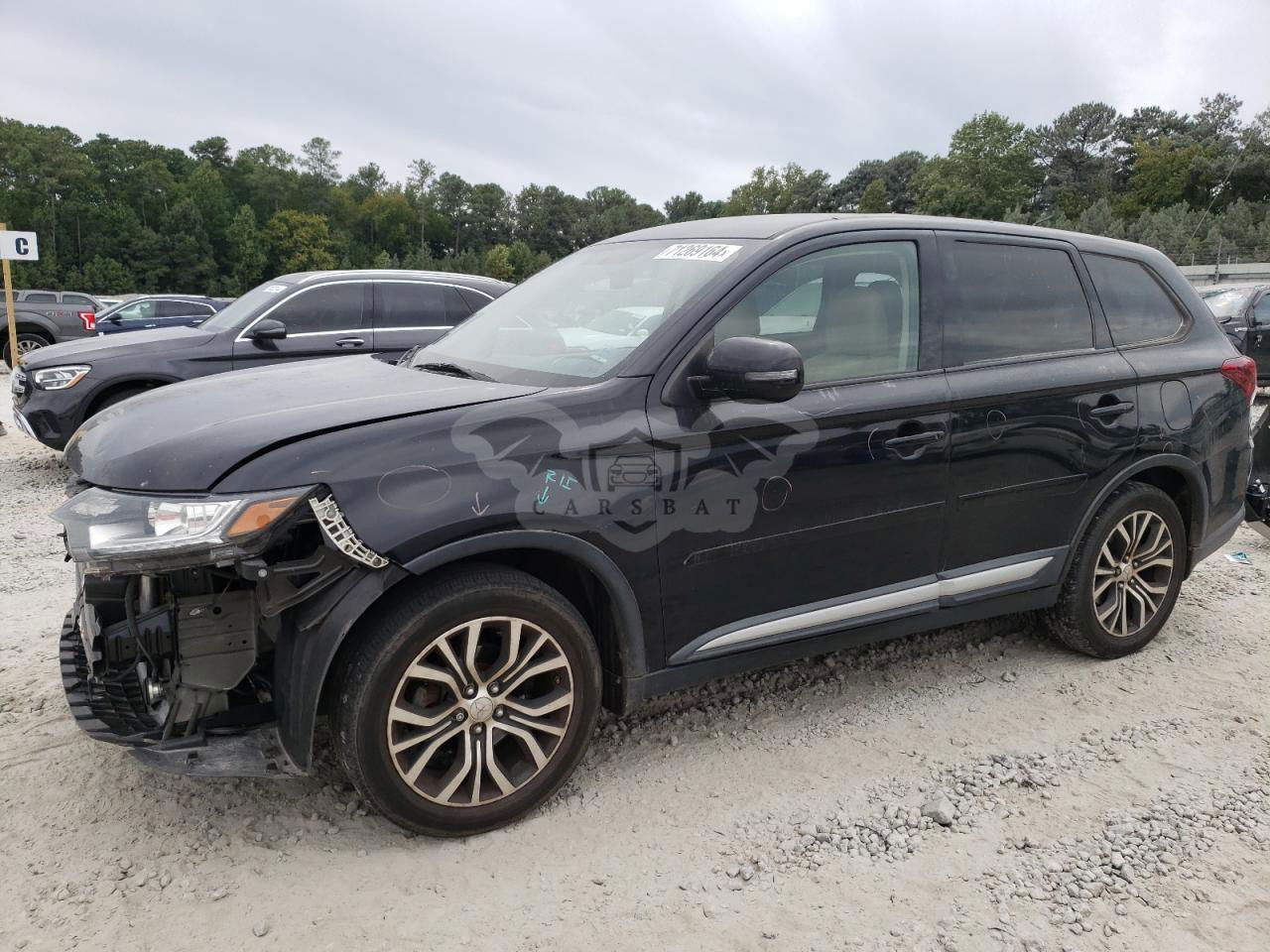 Mitsubishi Outlander SE 2.4L  4 2016