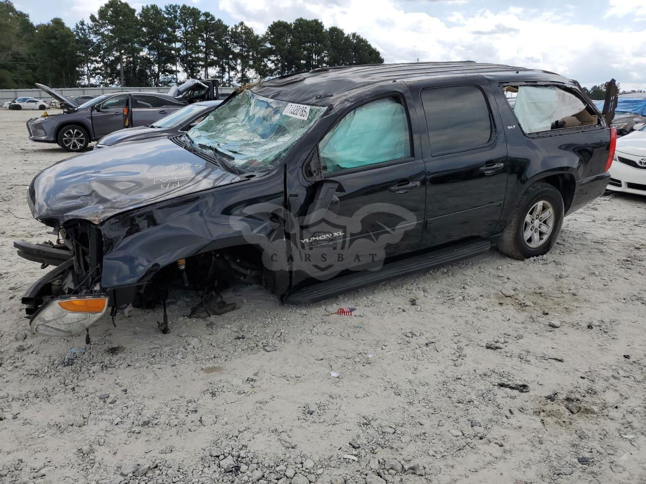 GMC Yukon C1500 SLT 5.3L  8 2013
