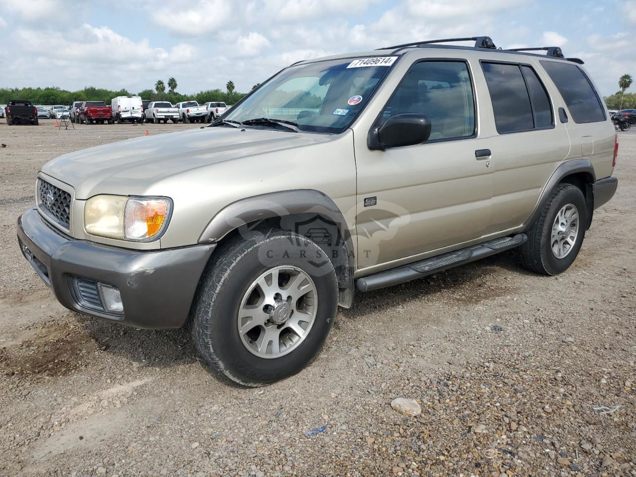 Nissan Pathfinder LE 3.3L  6 1999