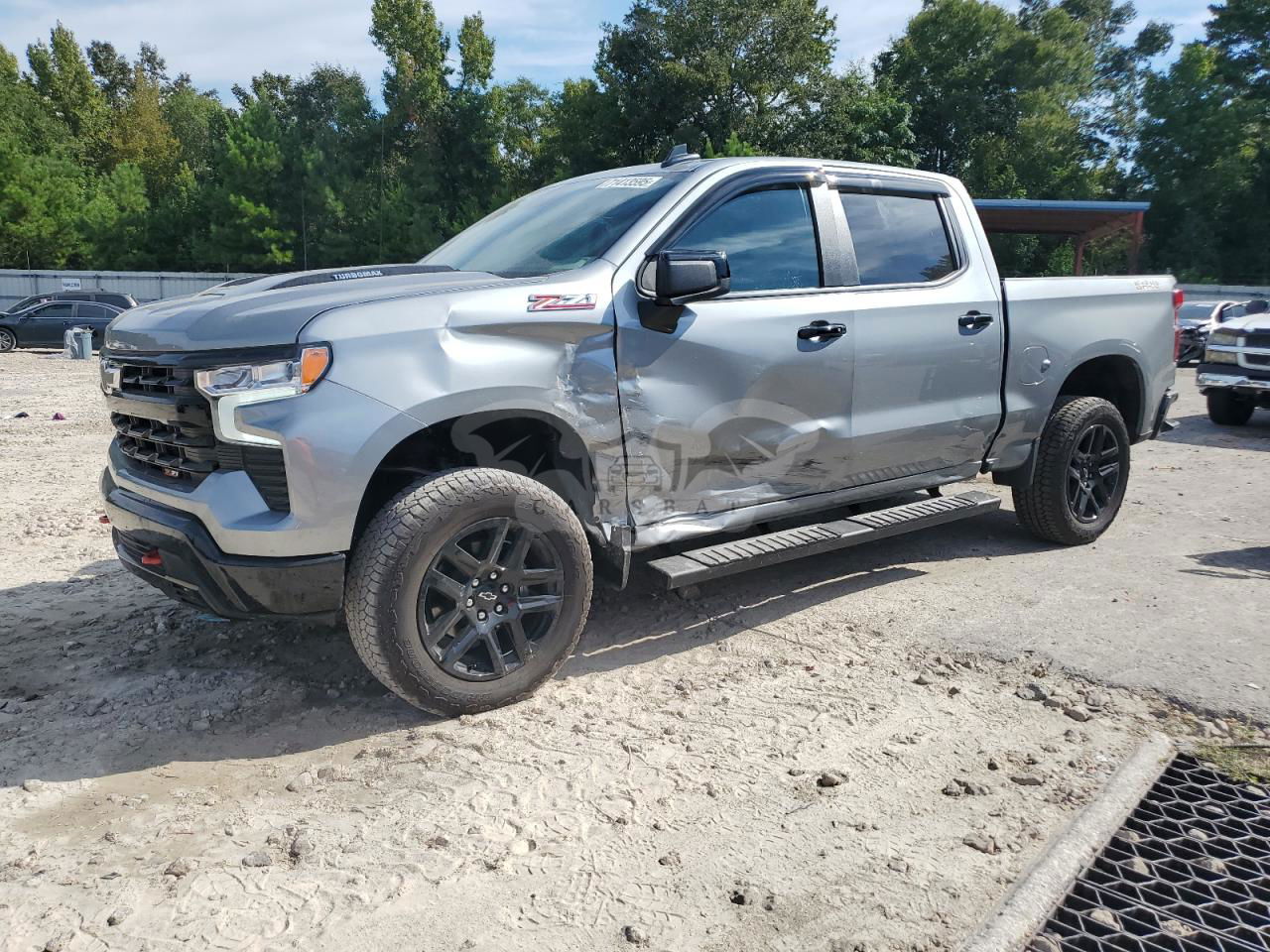 Chevrolet Silverado K1500 LT TRAIL BOSS 2.7L  4 2025