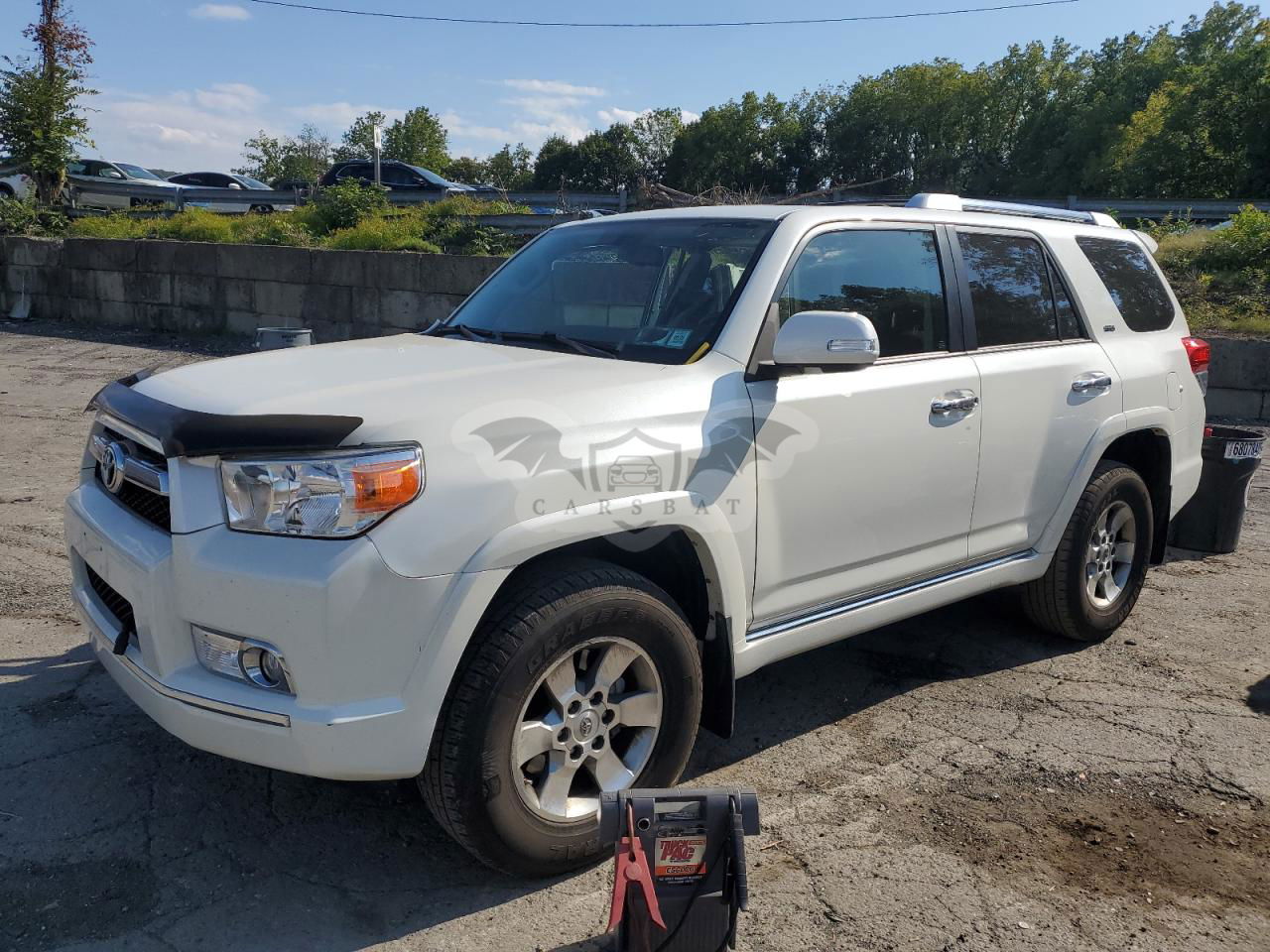 Toyota 4Runner SR5 4.0L  6 2012