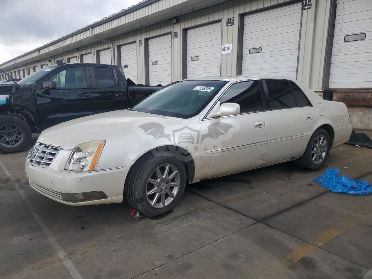 Cadillac DTS LUXURY COLLECTION 4.6L  8 2010