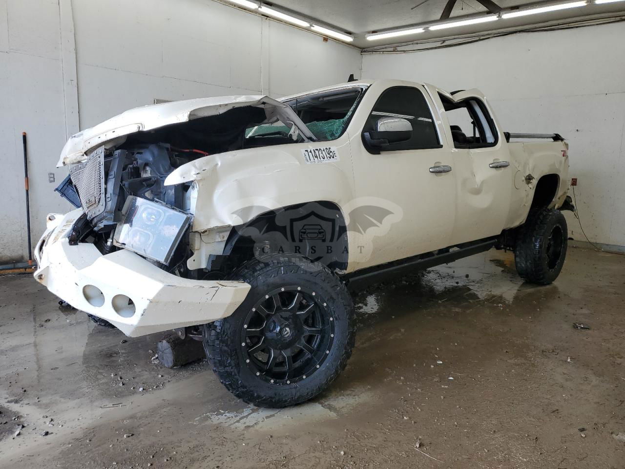 GMC Sierra K2500 DENALI 6.6L  8 2011