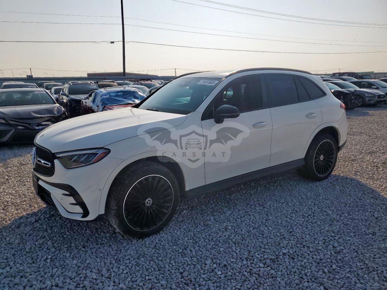 Mercedes-Benz GLC 300 4MATIC 2.0L  4 2024