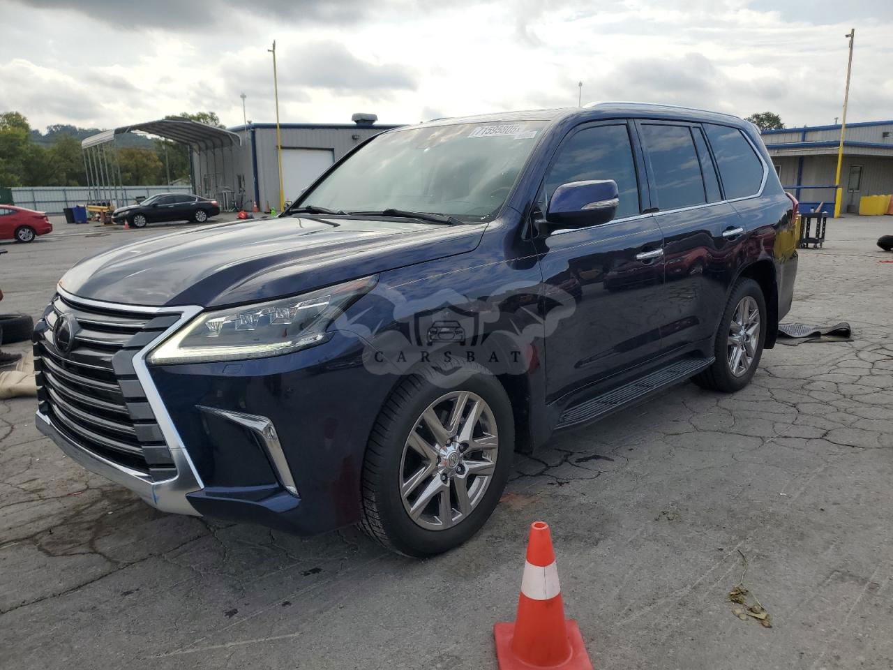 Lexus LX 570 5.7L  8 2019