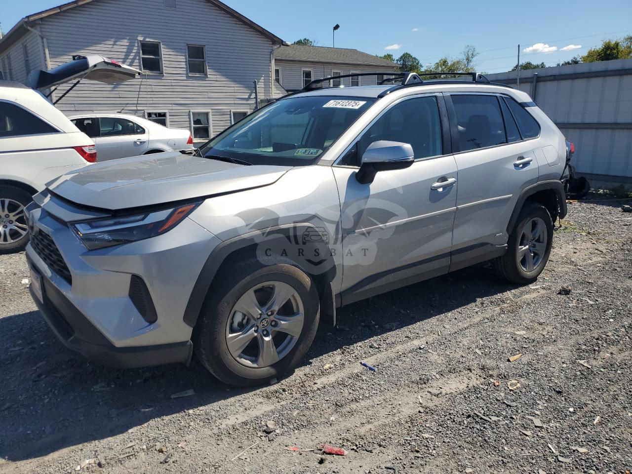 Toyota Rav4 XLE 2.5L  4 2024