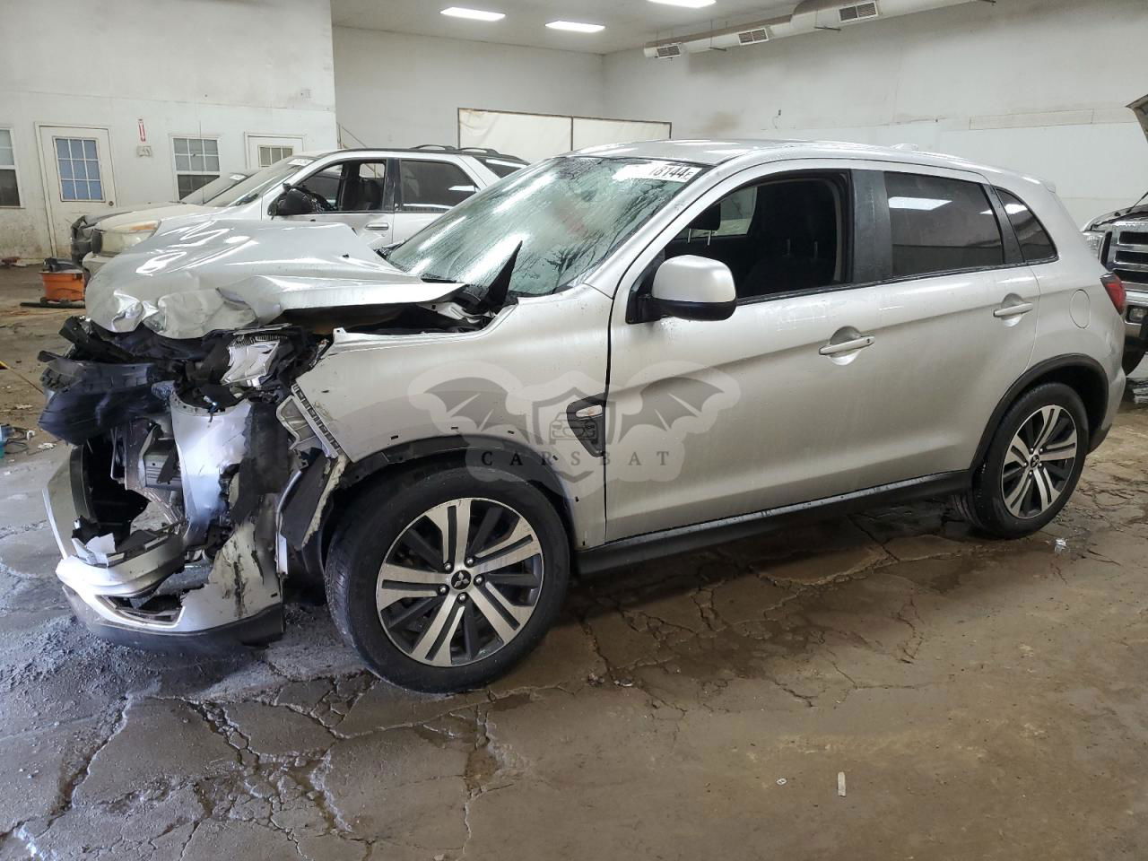 Mitsubishi Outlander ES 2.0L  4 2021