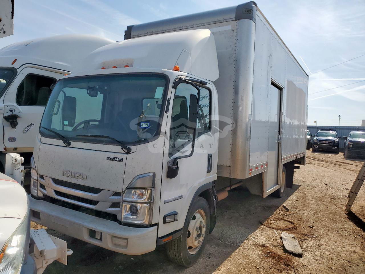 Isuzu NPR 6.6L  8 2023