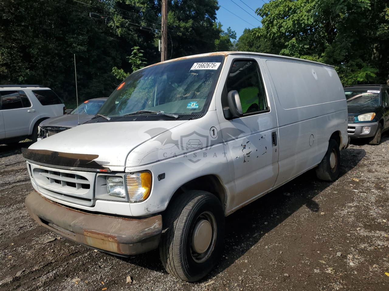 Ford Econoline E150 VAN 4.6L  8 2000