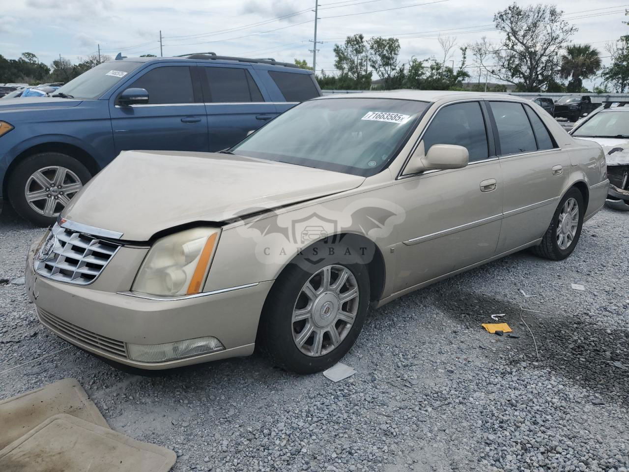 Cadillac DTS 4.6L  8 2008
