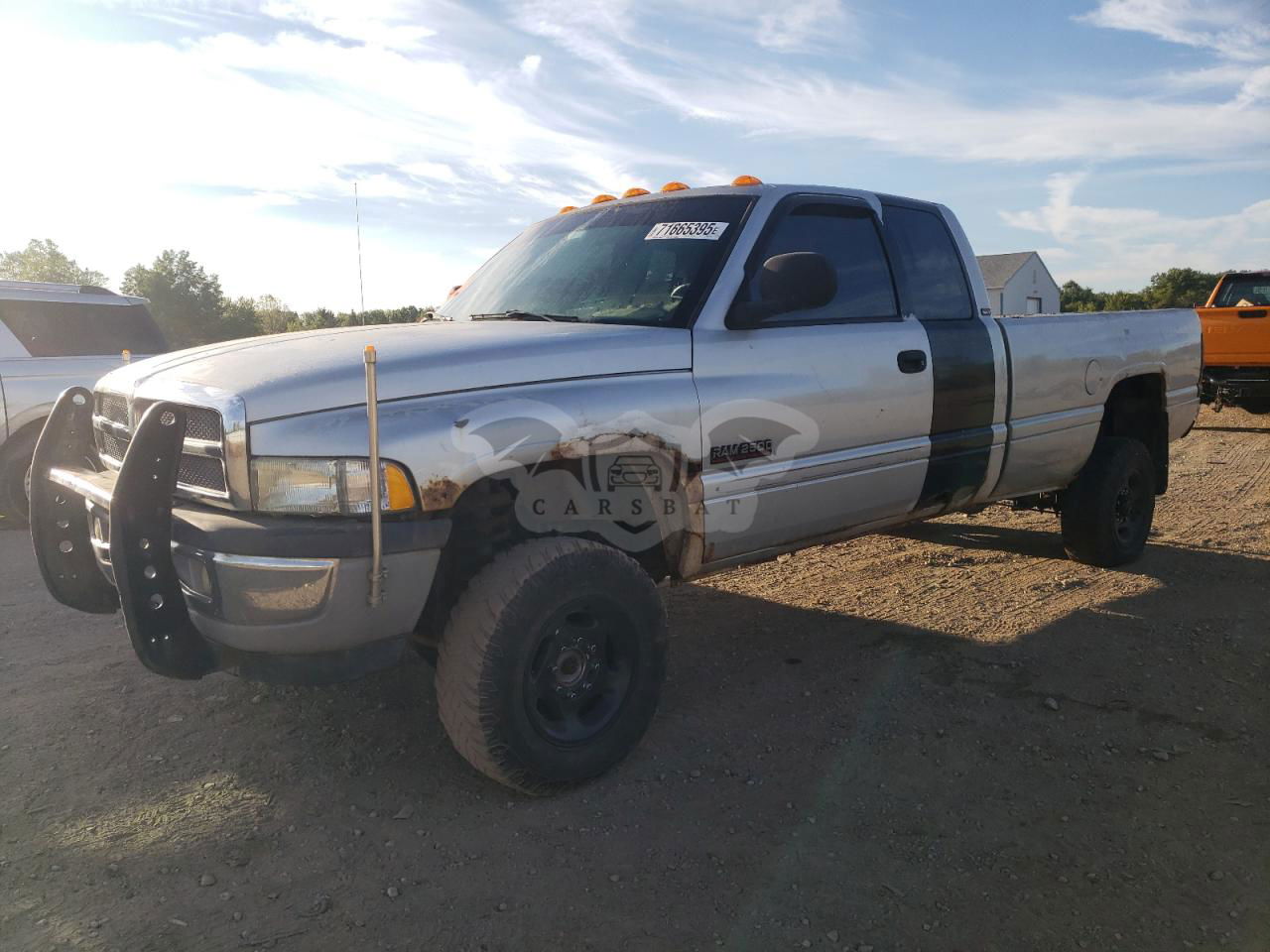 Dodge RAM 5.9L  6 2002