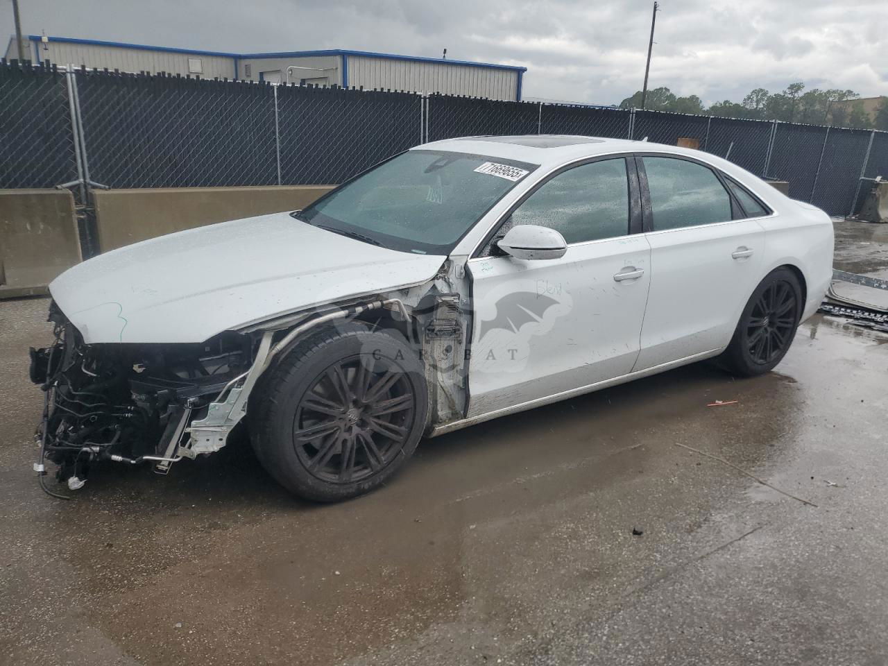 Audi A8 QUATTRO 4.0L  8 2013