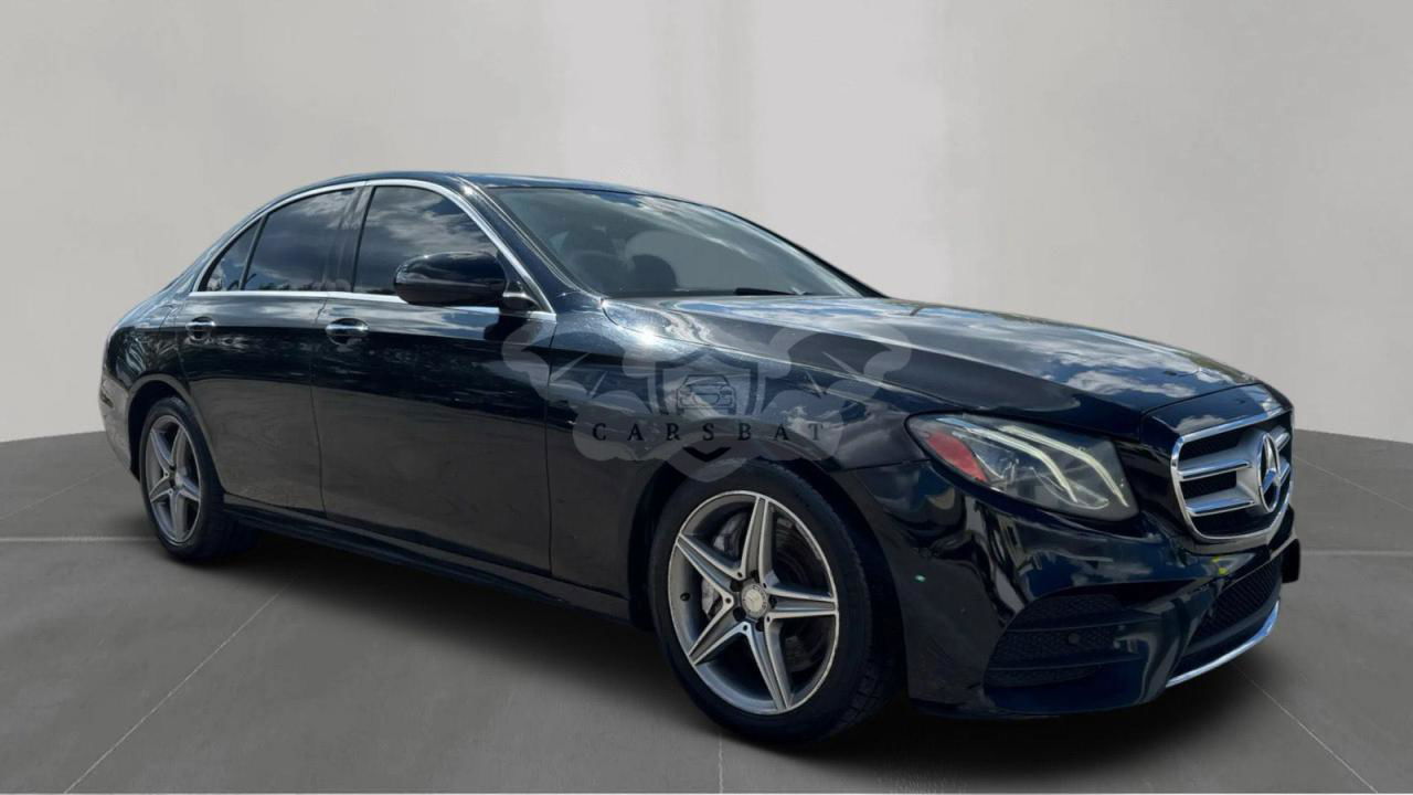 Mercedes-Benz E 300 4MATIC 2.0L  4 2017