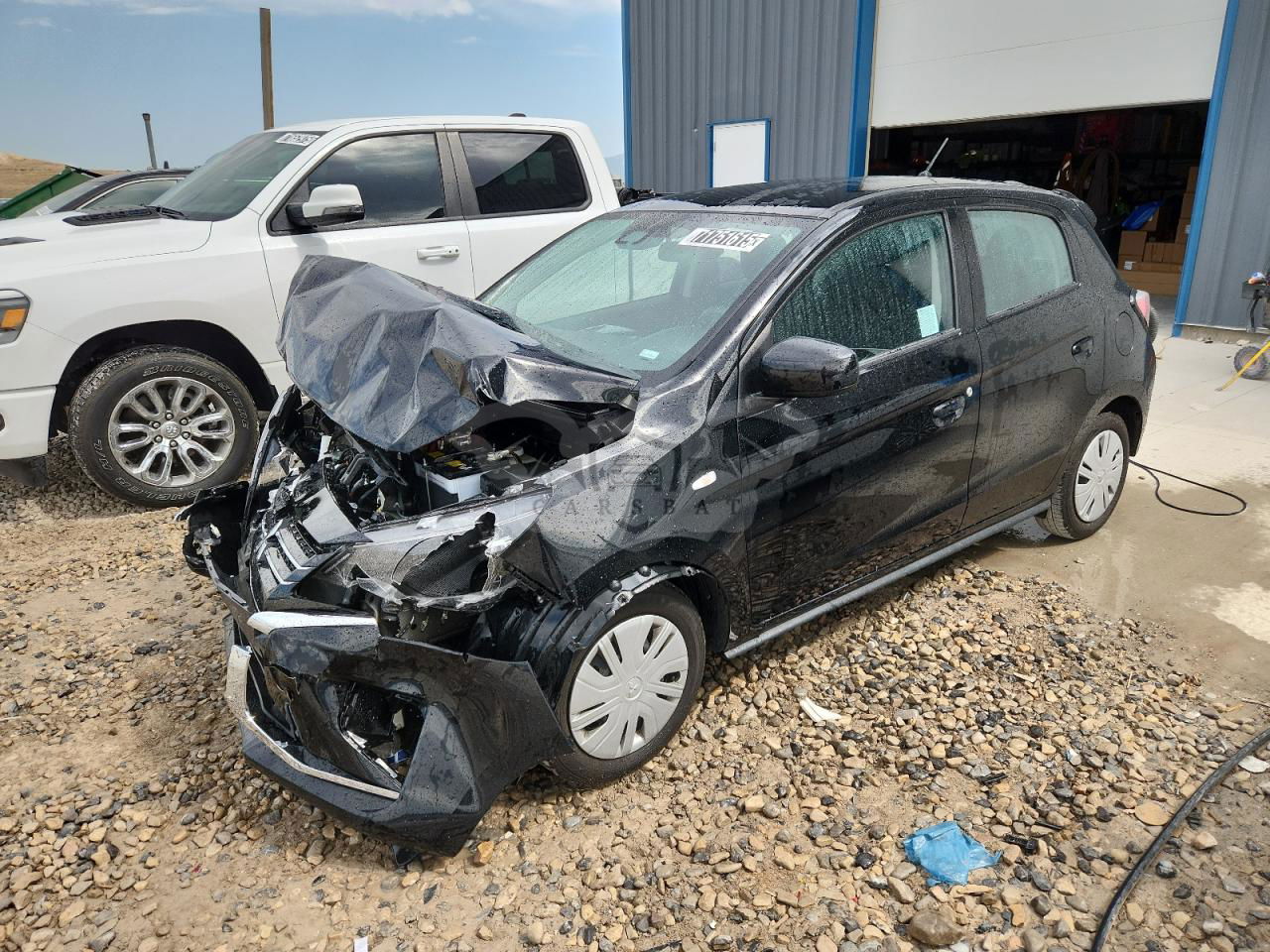 Mitsubishi Mirage ES 1.2L  3 2024