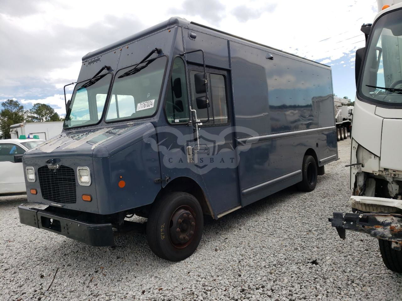 Freightliner Business Class M2 M LINE WALK-IN VAN 6.0L  8 2020