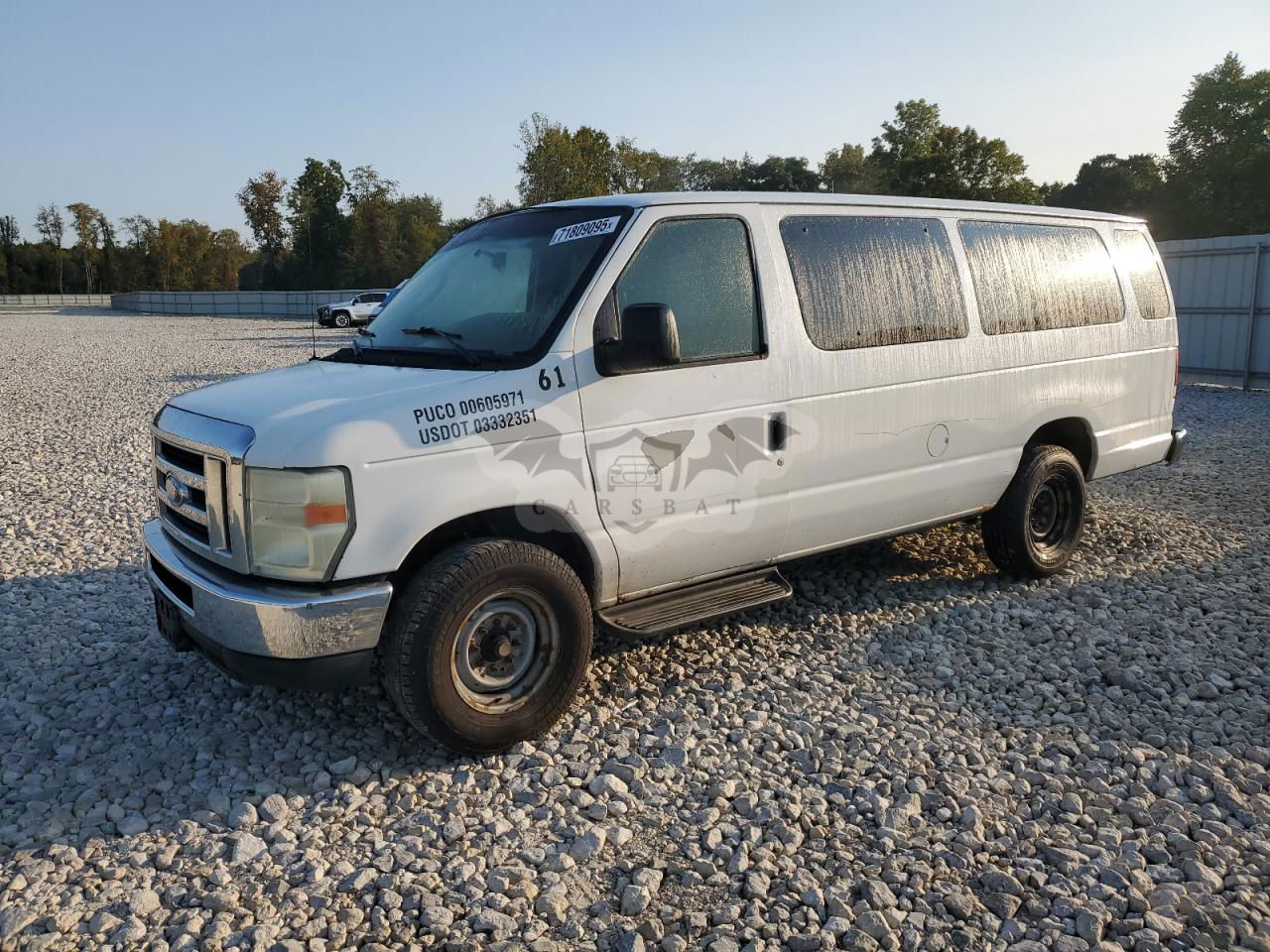 Ford Econoline E350 SUPER DUTY WAGON 5.4L  8 2009