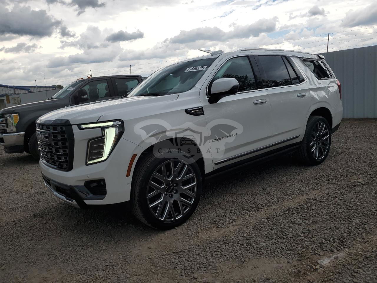 GMC Yukon DENALI ULTIMATE 6.2L  8 2025