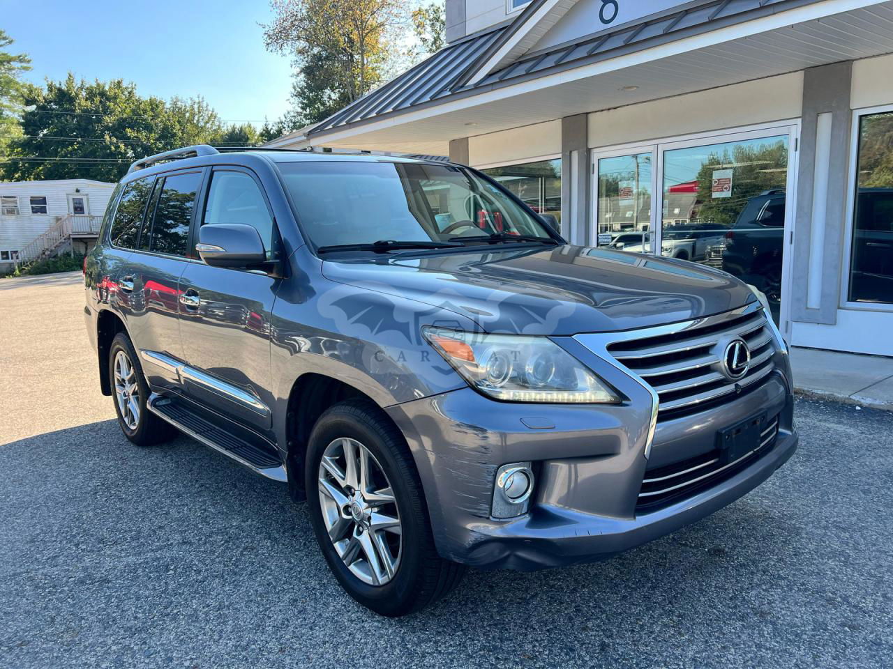 Lexus LX 570 5.7L  8 2013